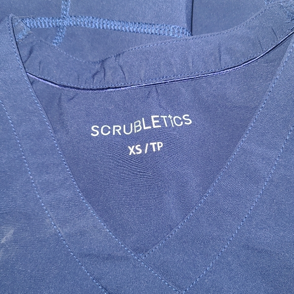 Scrubletics Navy Blue Scrub top - Picture 3 of 4